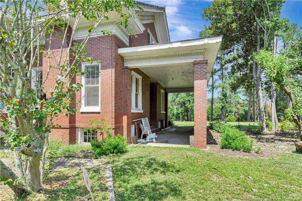 main property photo 43