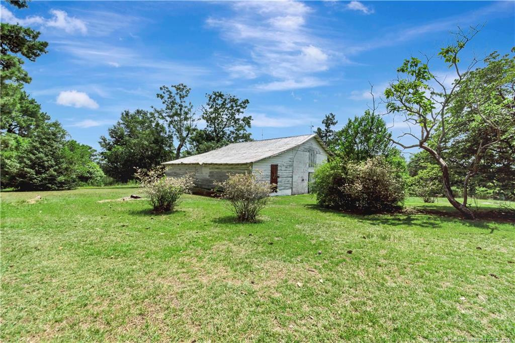 main property photo 45