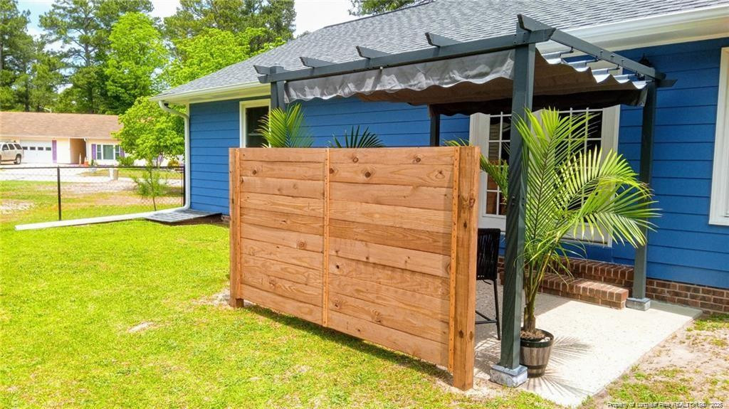 main property photo 41