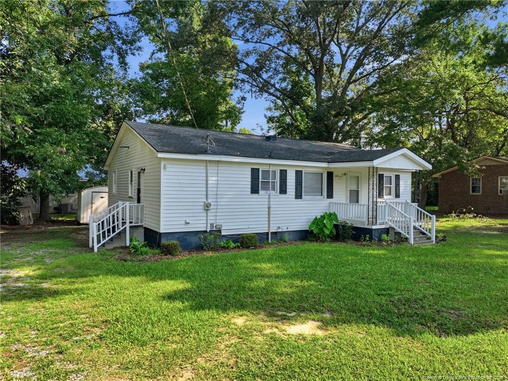 main property photo 41