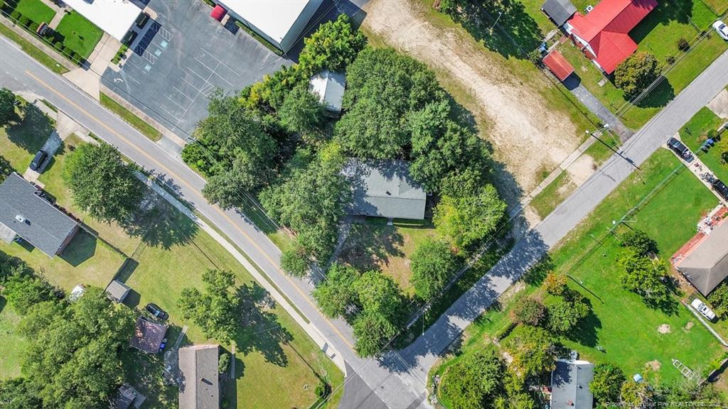 main property photo 29
