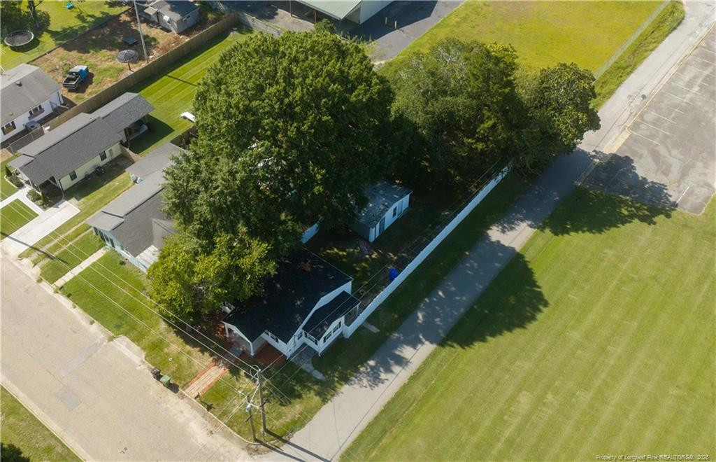 main property photo 33