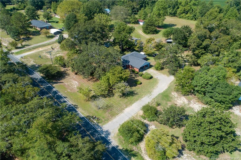 main property photo 40