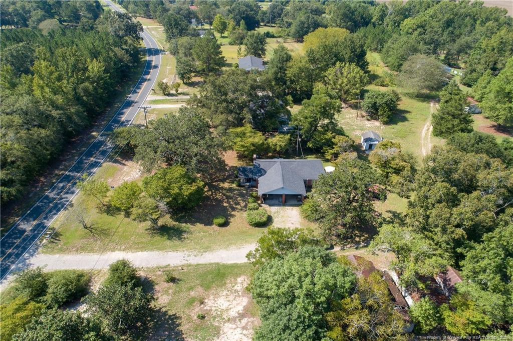 main property photo 41