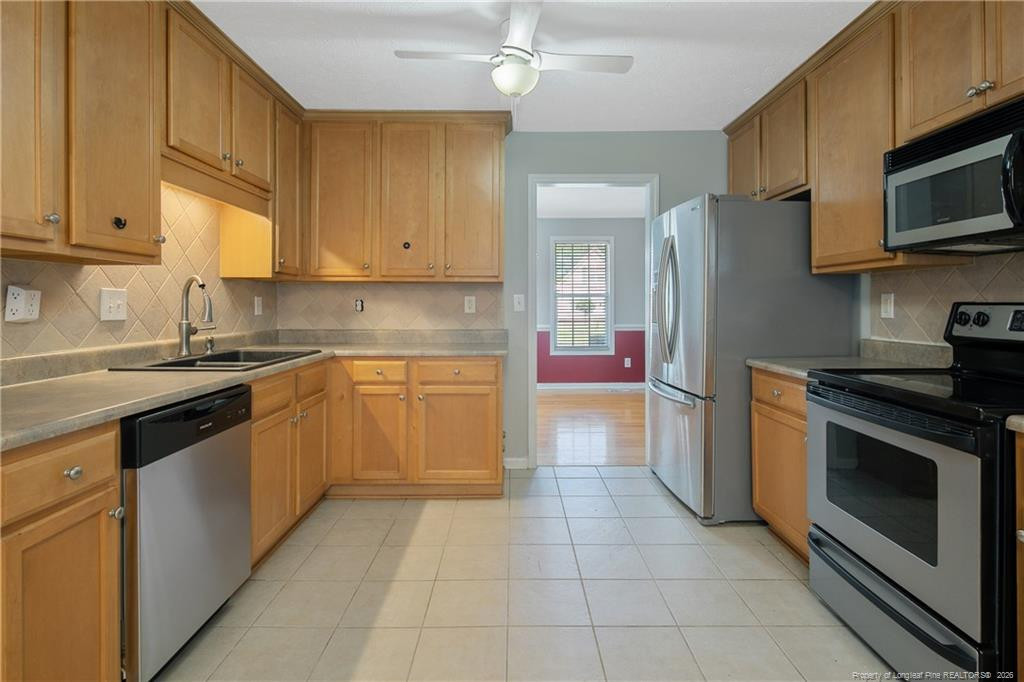 main property photo 15
