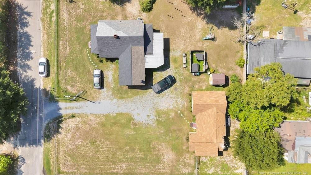 main property photo 41