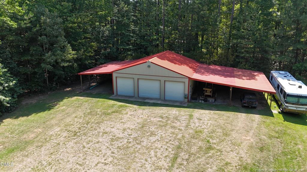 main property photo 19