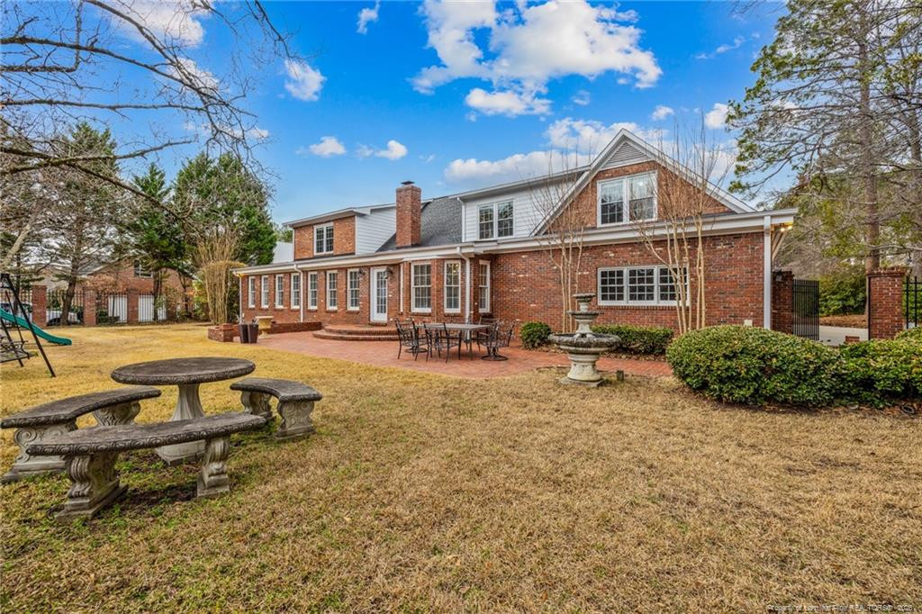 main property photo 5