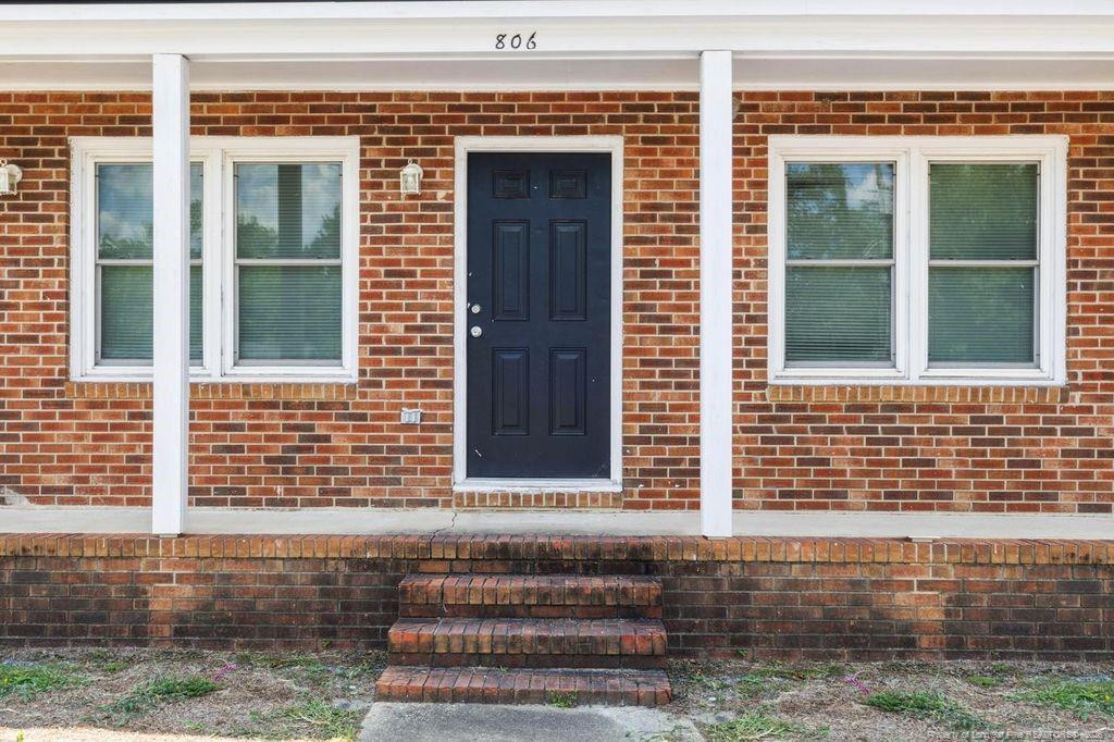 main property photo 10