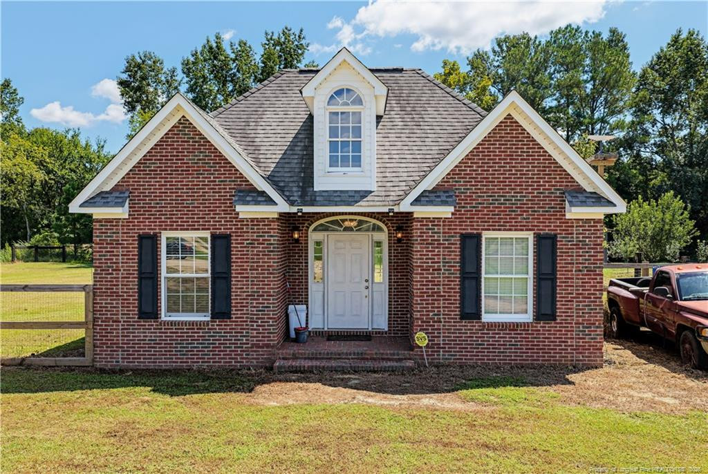 main property photo 32