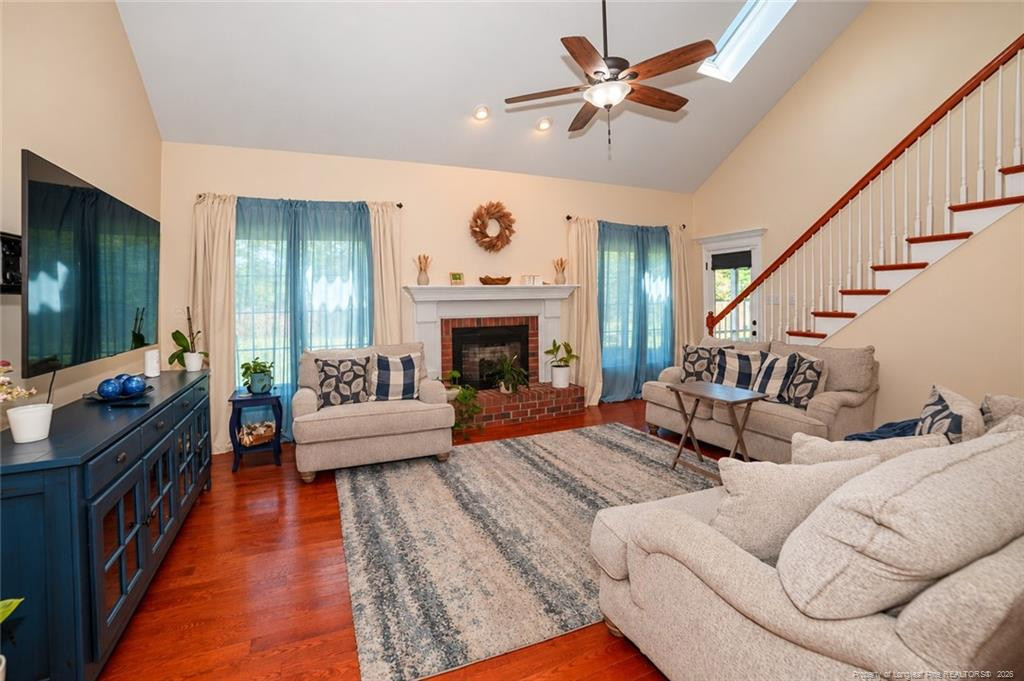 main property photo 13