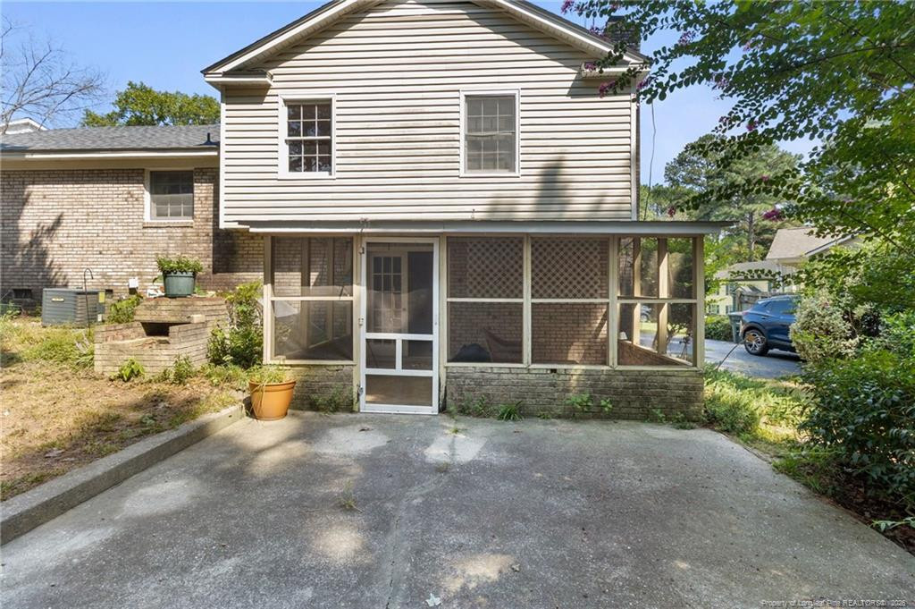 main property photo 32