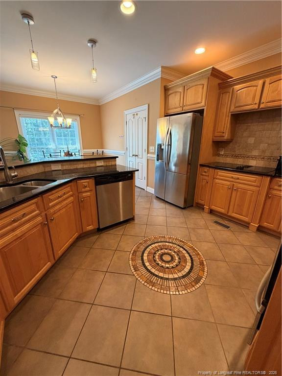 main property photo 11