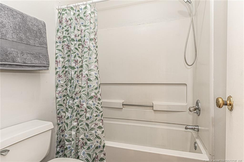 main property photo 30
