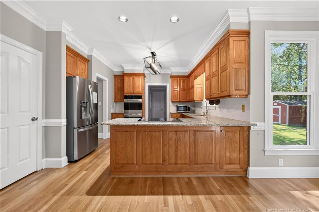 main property photo 12