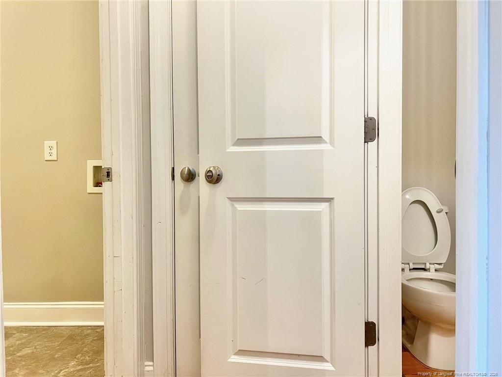 main property photo 14