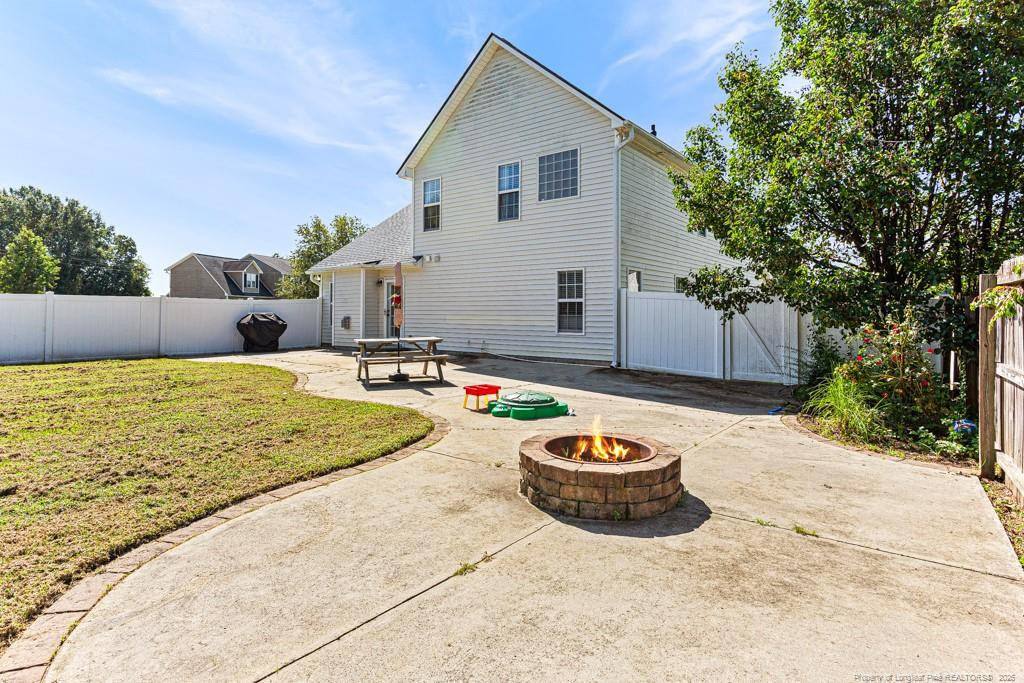 main property photo 40