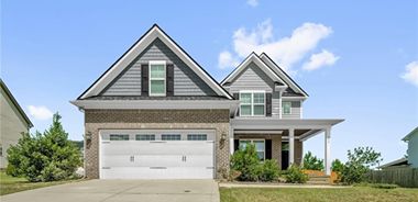 image of property with 4 Bed | 4 Bath | 2,777 Sqft