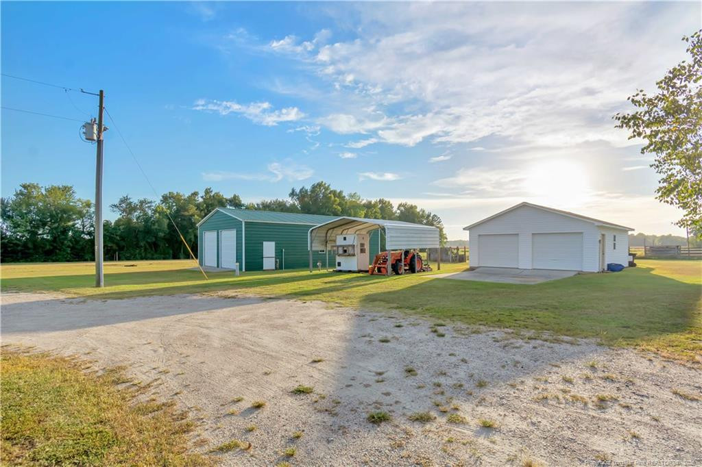 main property photo 38