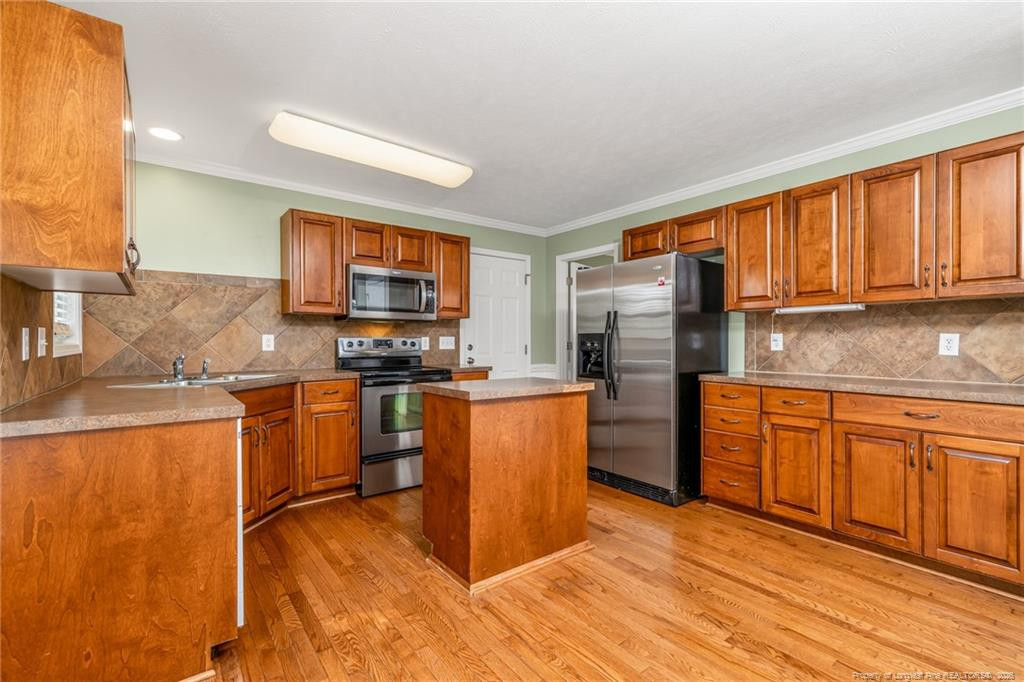 main property photo 15