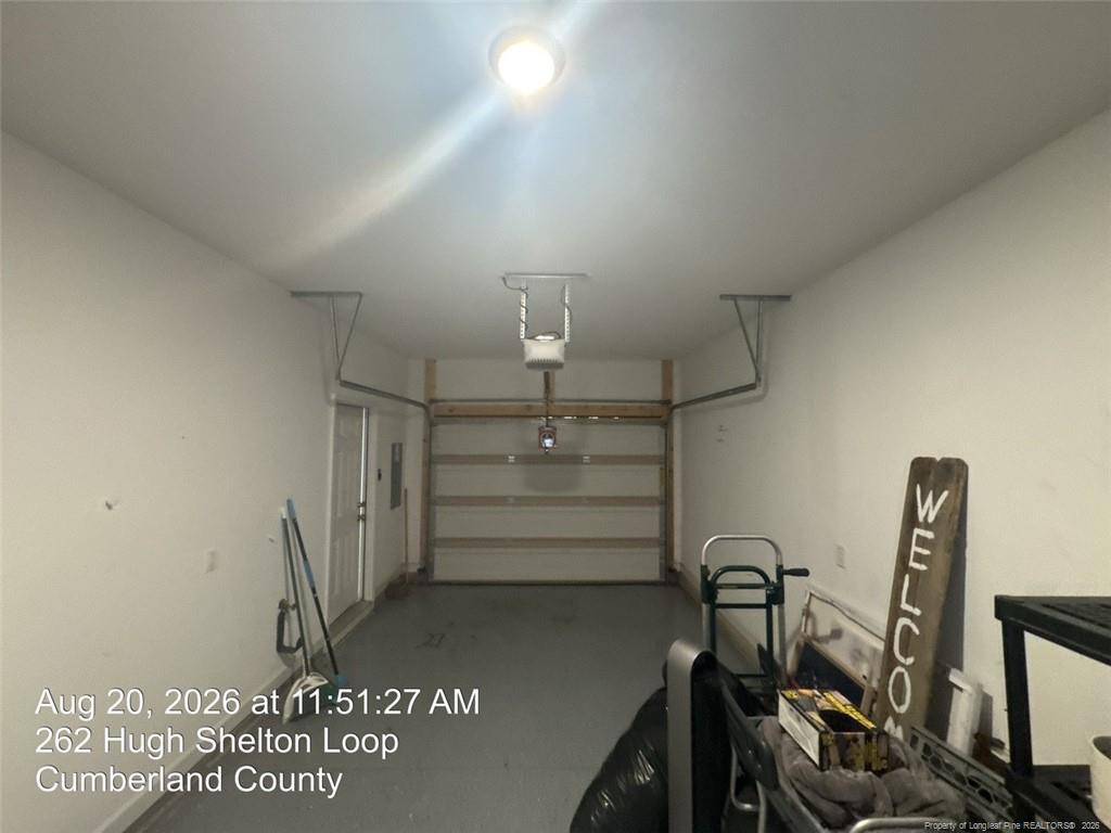 main property photo 9
