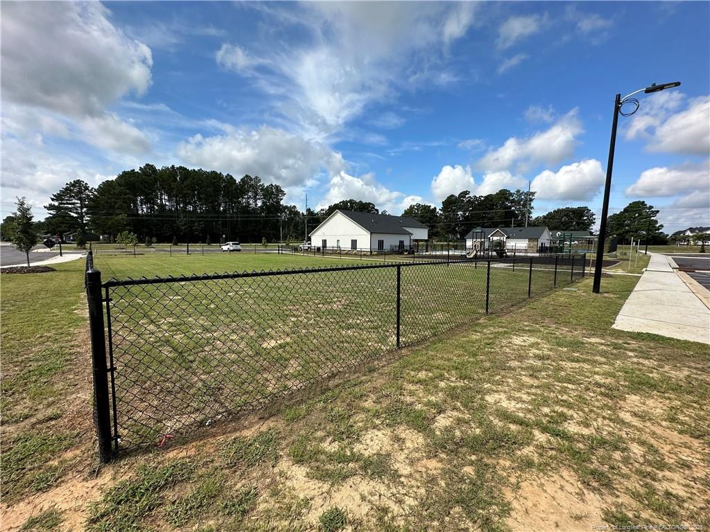 main property photo 15