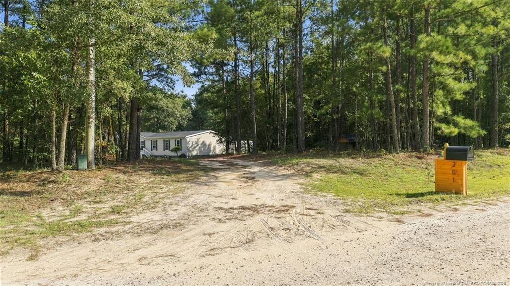 main property photo 10