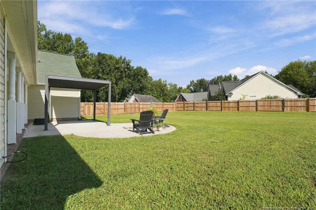 main property photo 41