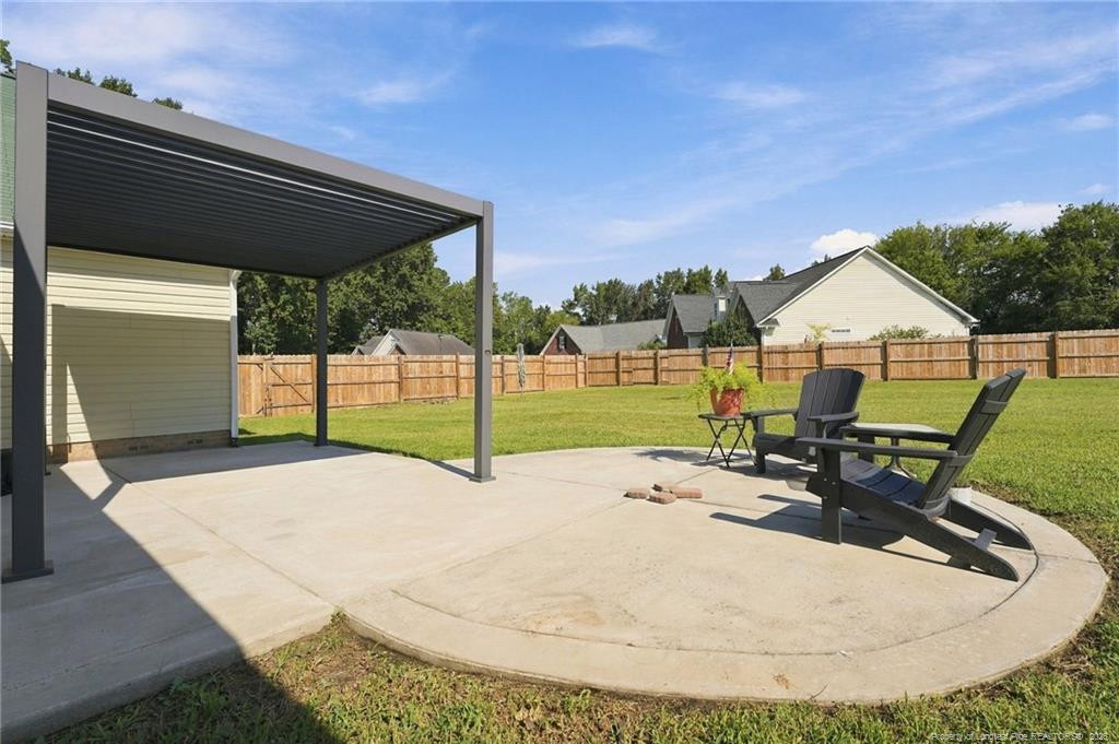 main property photo 45