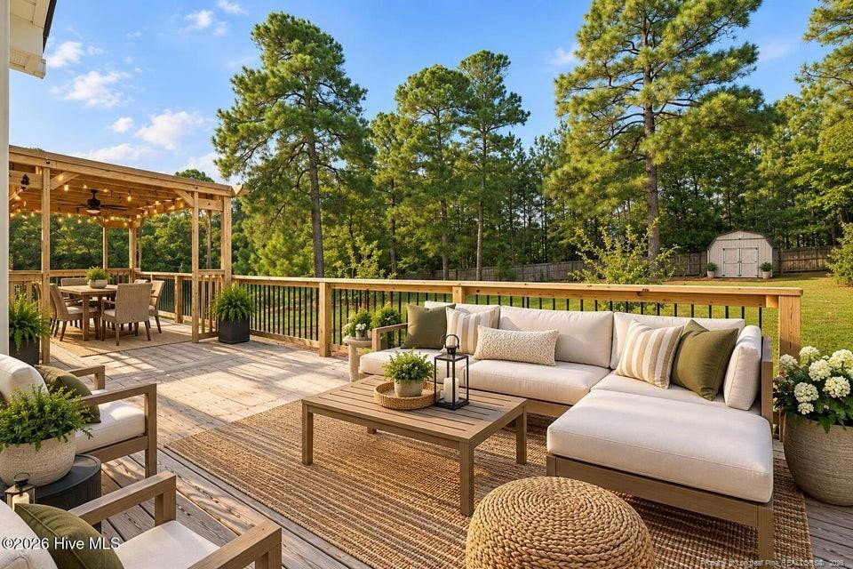 main property photo 37