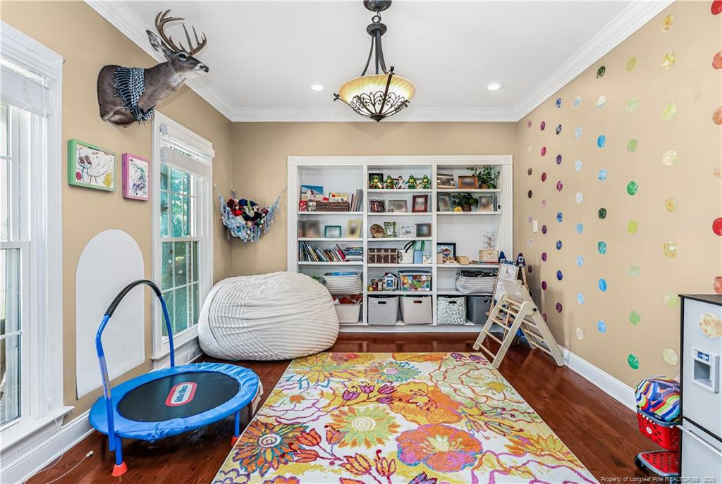 main property photo 5