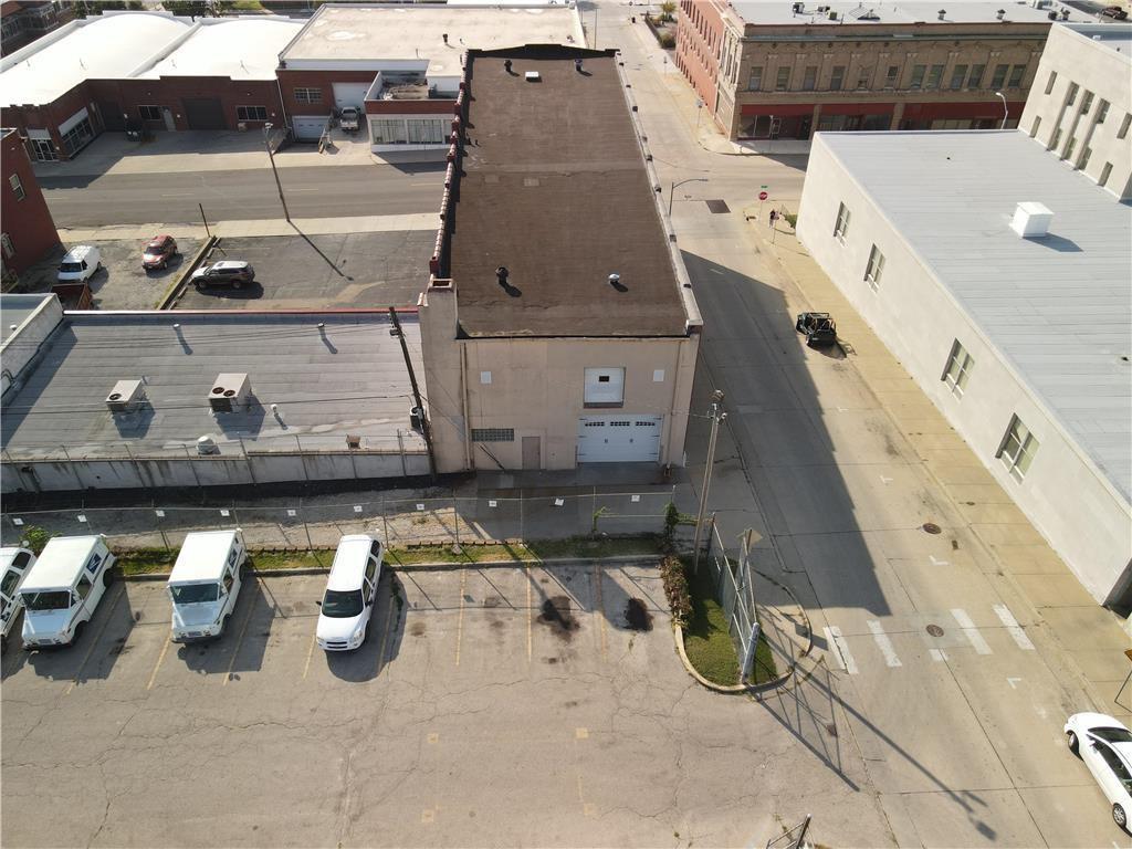 main property photo 34