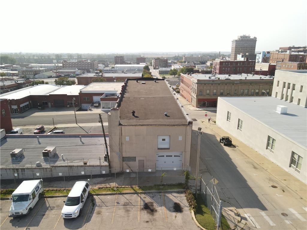 main property photo 35