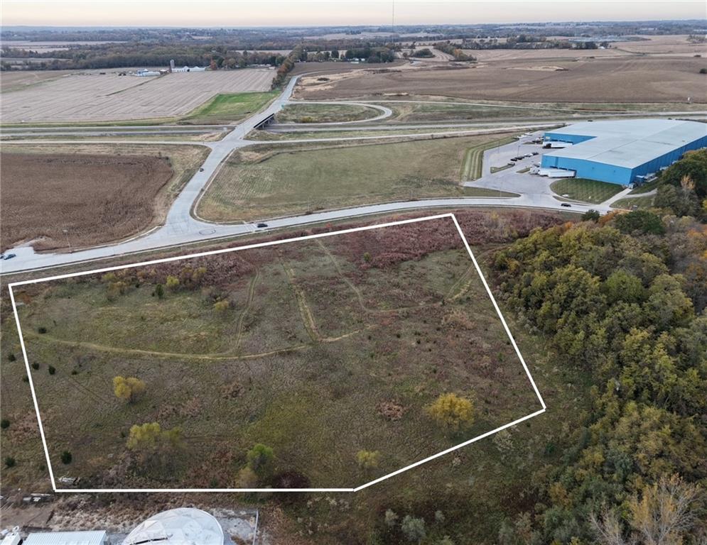main property photo 3