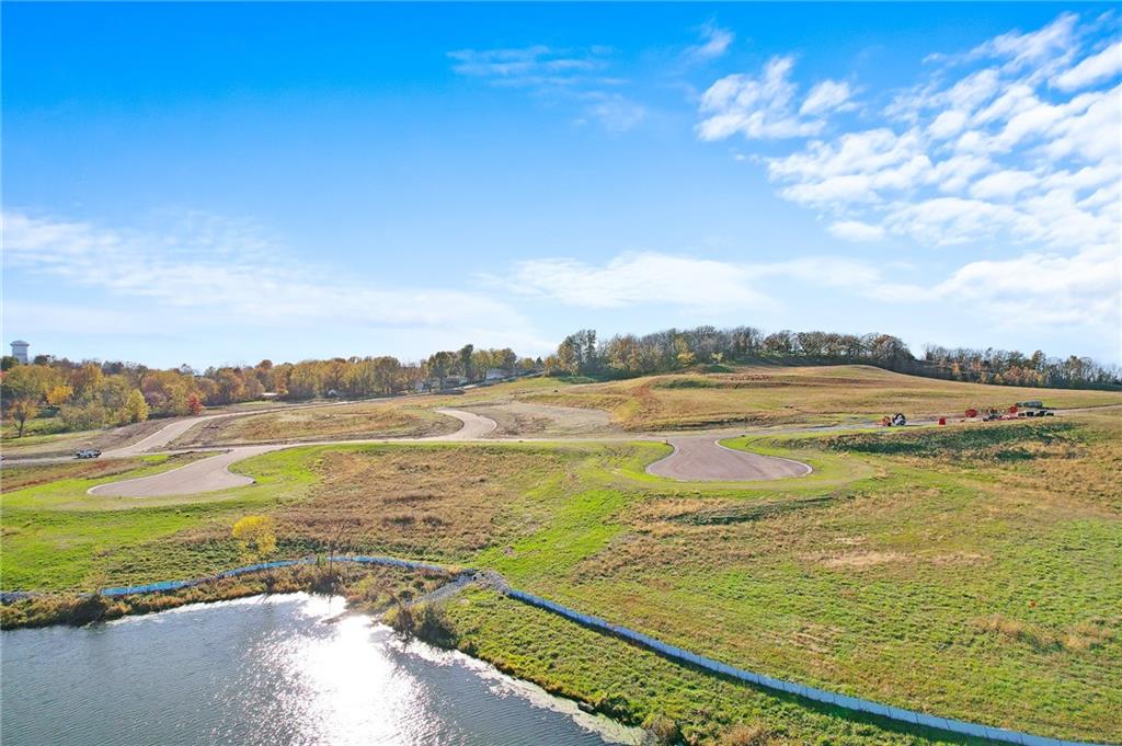 main property photo 10