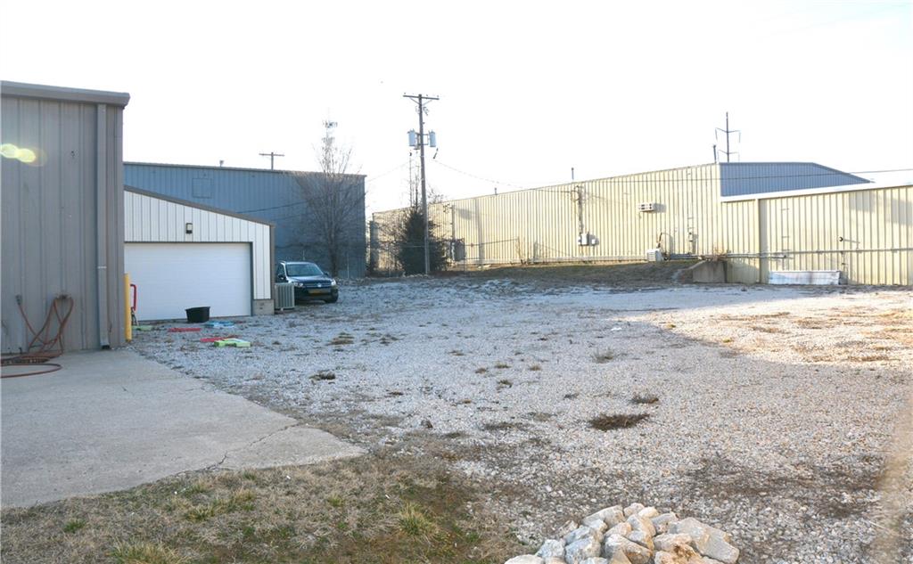 main property photo 2