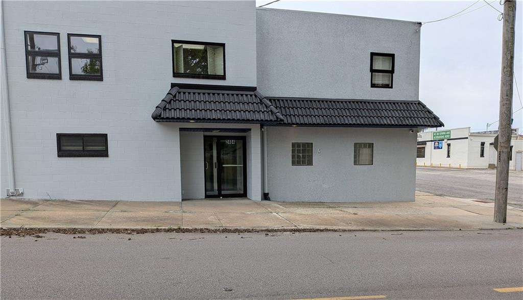 main property photo 2