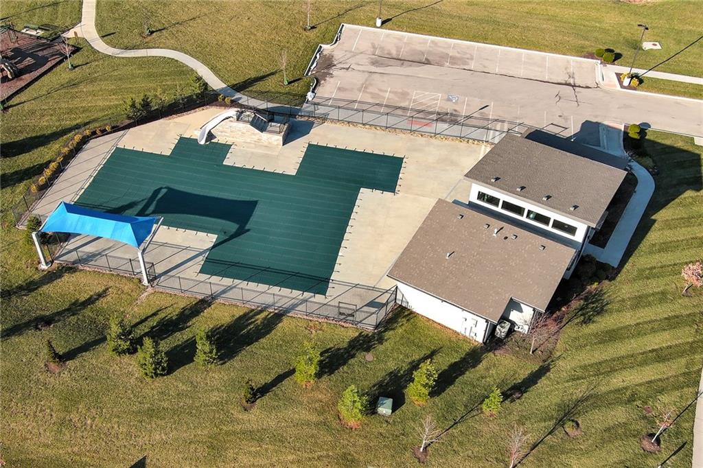 main property photo 48