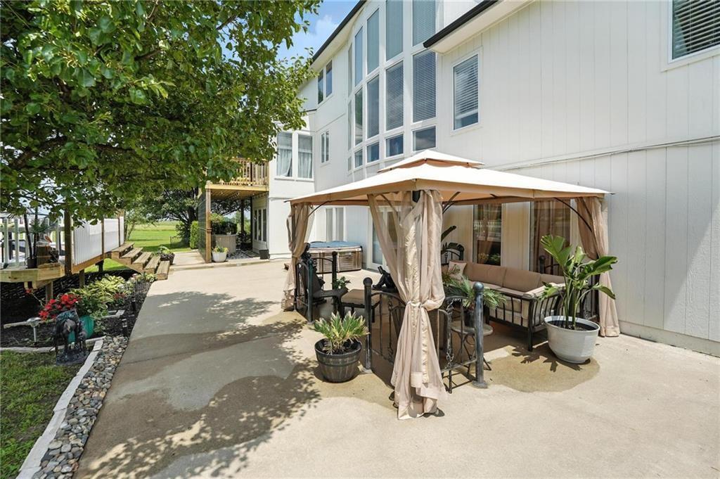 main property photo 42