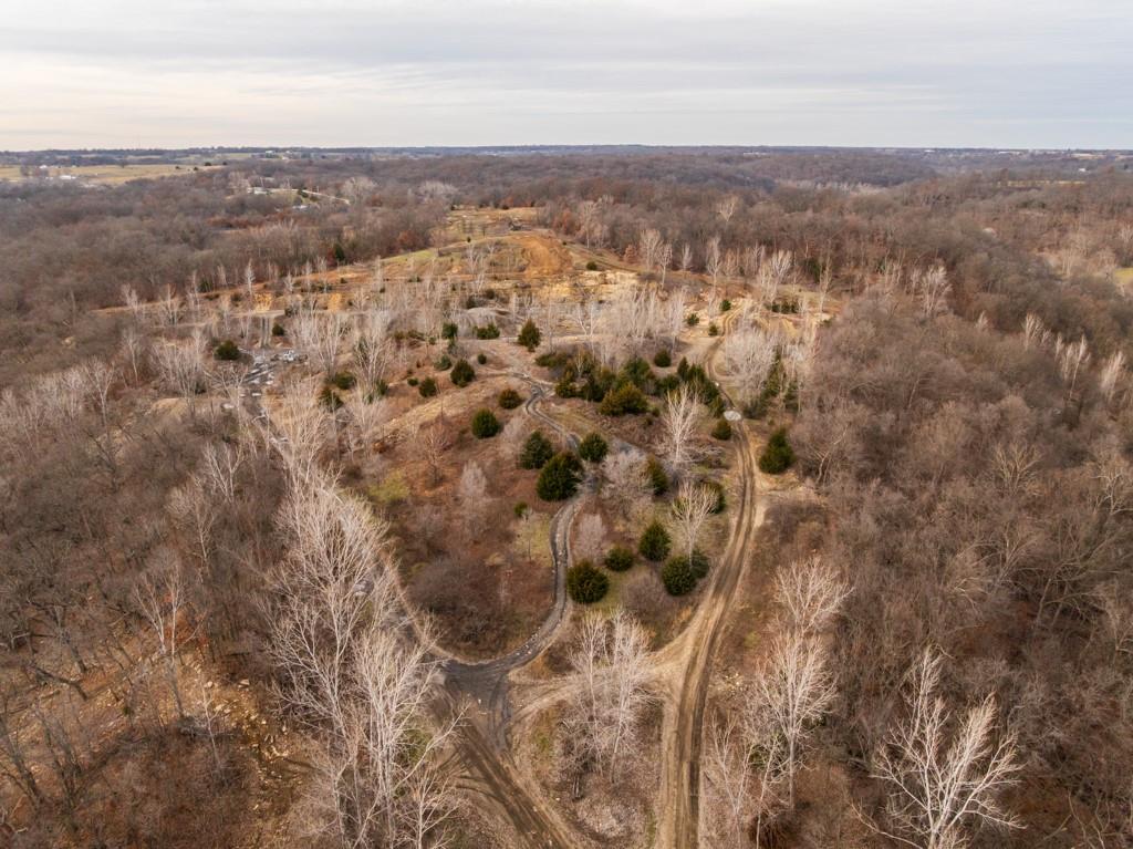 main property photo 20