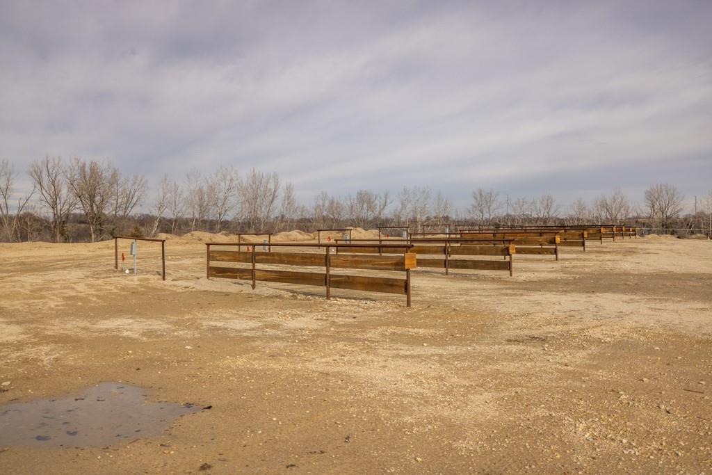 main property photo 66