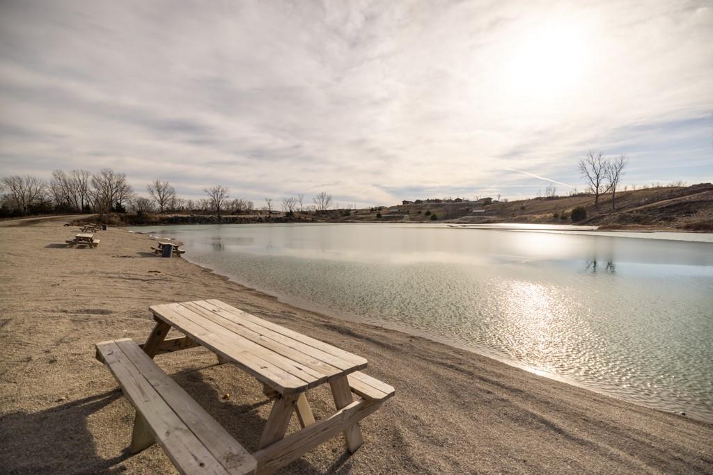 main property photo 75