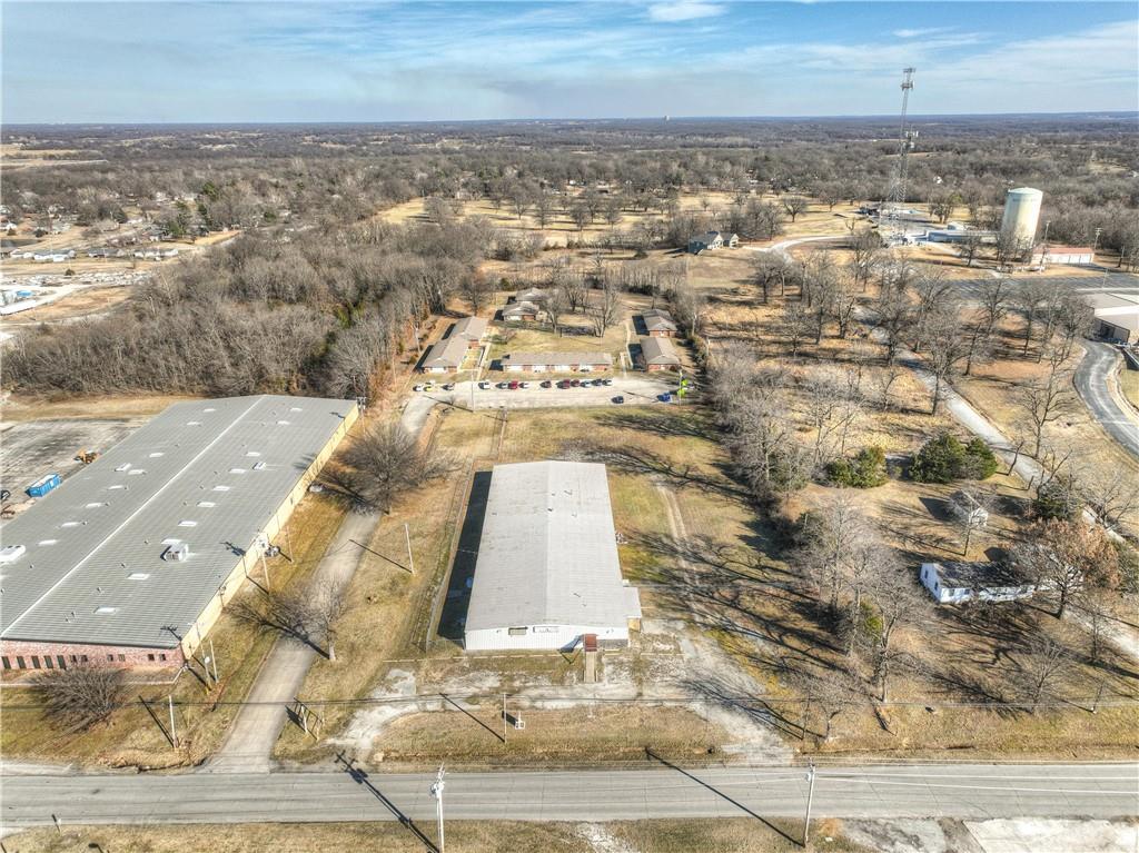 main property photo 7