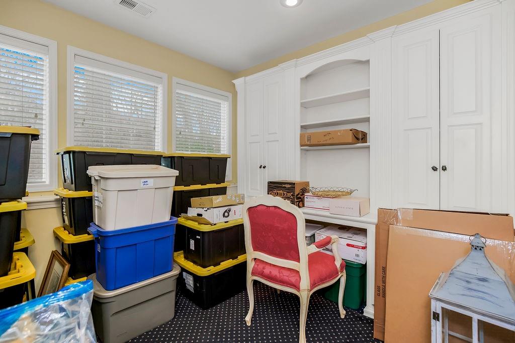main property photo 70