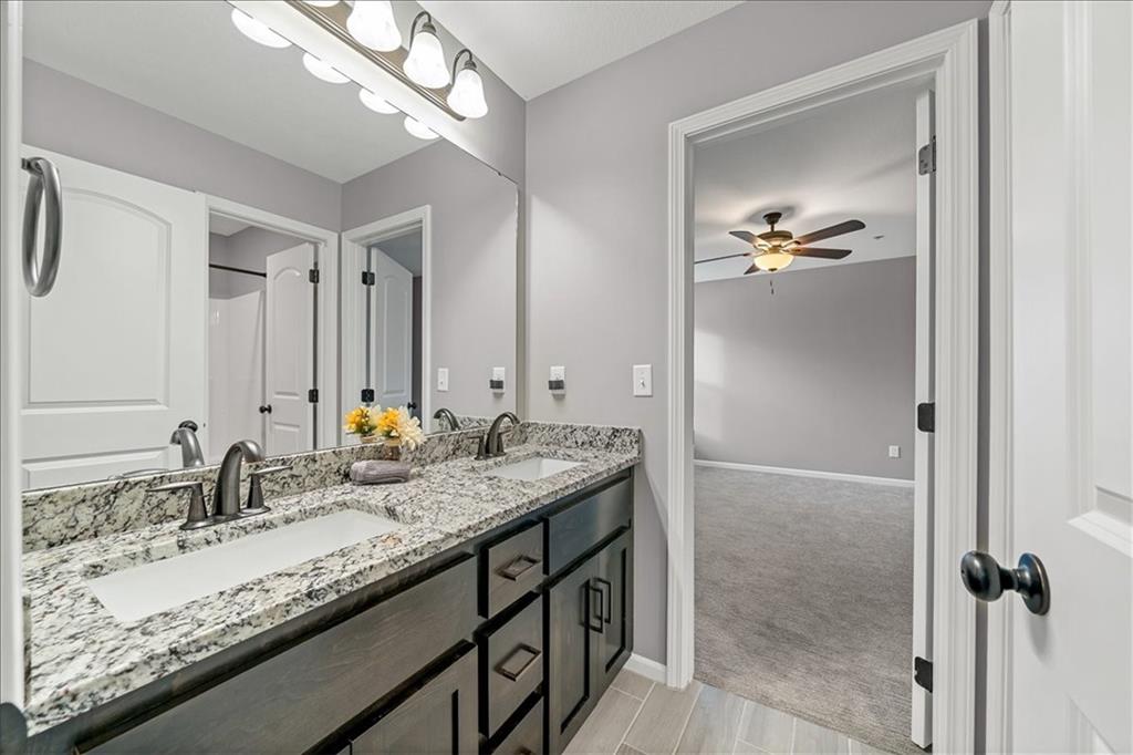 property viewer photo 20