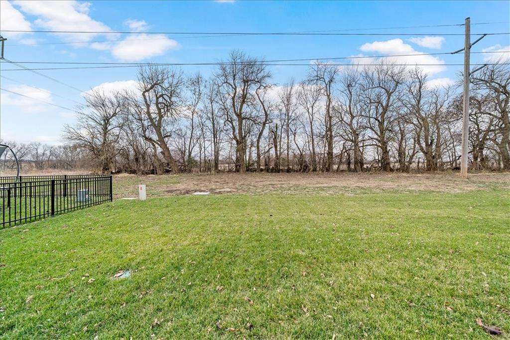 property viewer photo 25