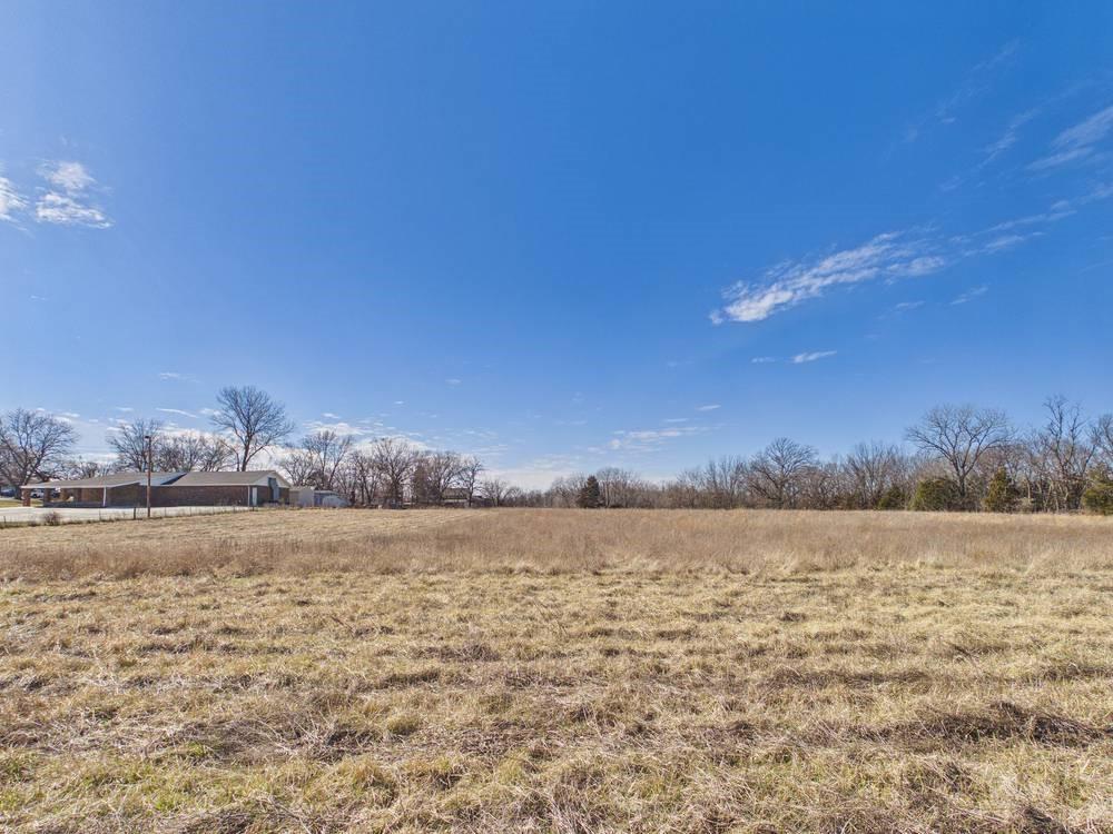 main property photo 47