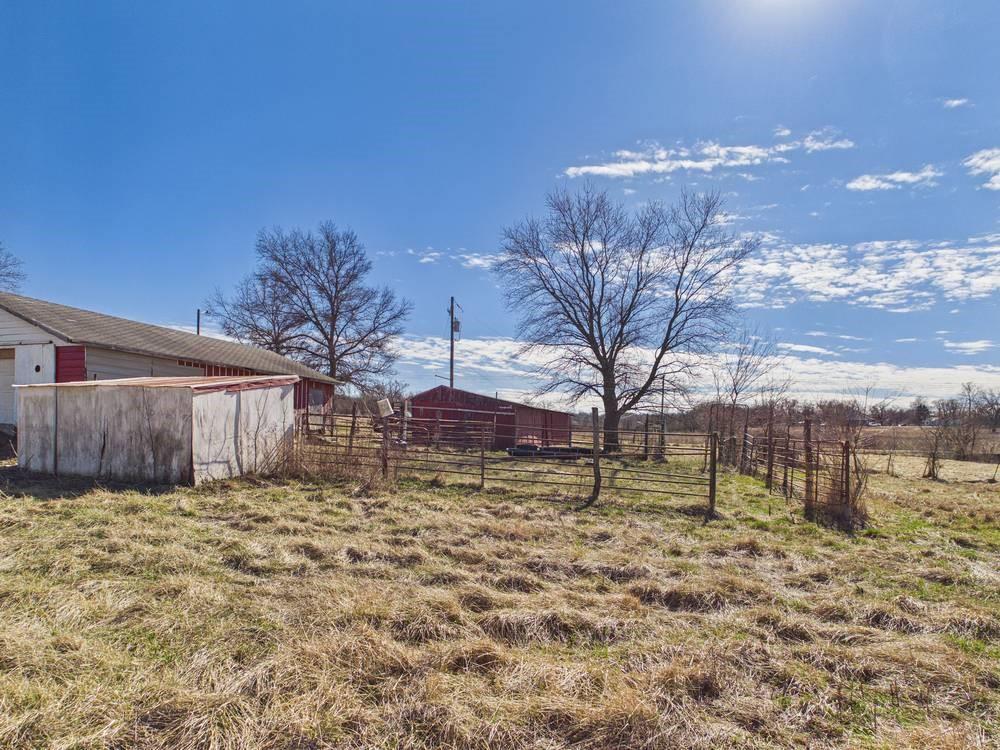 main property photo 54