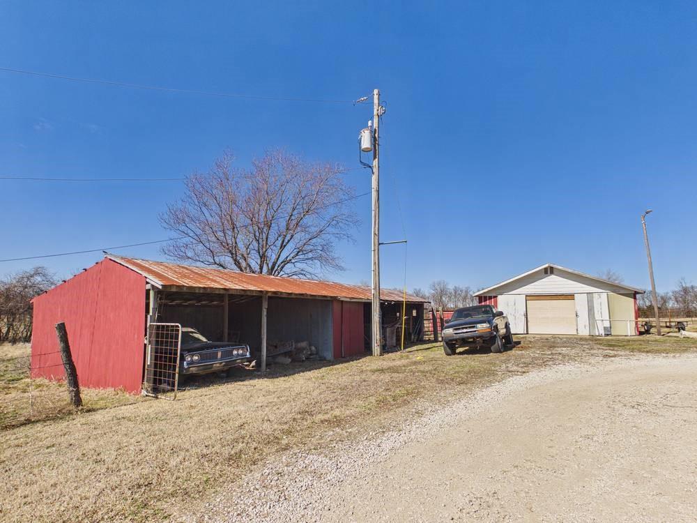 main property photo 58