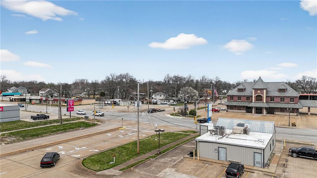 main property photo 10